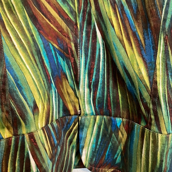 zip front blouse large - Picture 3 of 6